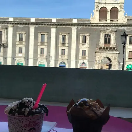 Holiday home Sicily Wonderful Piazza Stesicoro Catania