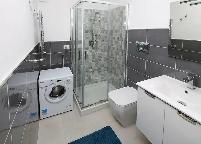 Sicily Wonderful Piazza Stesicoro * Catánia