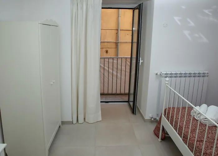 Sicily Wonderful Piazza Stesicoro *