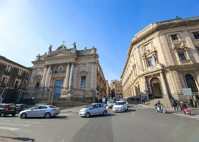 Sicily Wonderful Piazza Stesicoro * Catánia